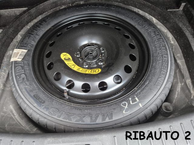 FORD Kuga usata, con USB