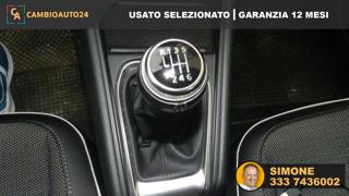 RENAULT Captur usata, con USB