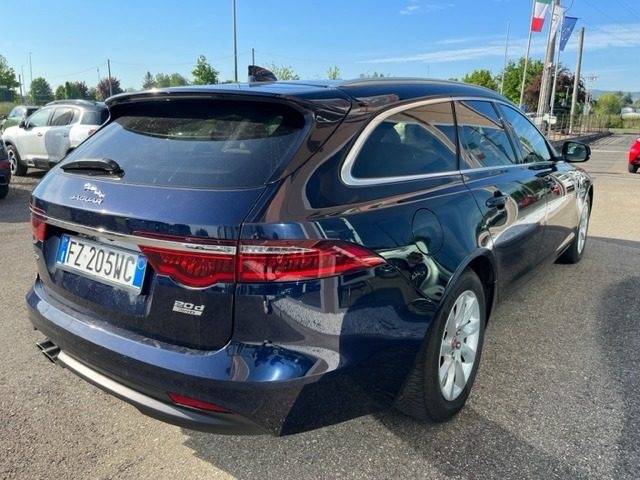 JAGUAR XF usata, con Antifurto