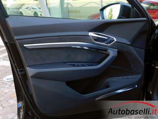 AUDI e-tron usata, con MP3