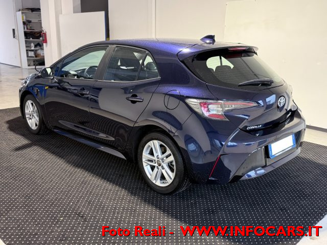 TOYOTA Corolla usata, con Airbag