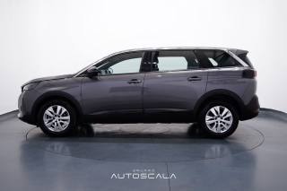 PEUGEOT 5008 usata, con Airbag laterali