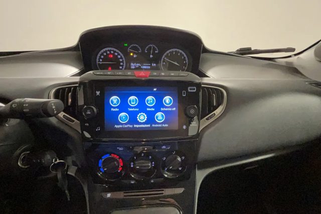 LANCIA Ypsilon usata, con Climatizzatore