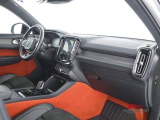 VOLVO XC40 usata 11