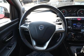 LANCIA Ypsilon usata, con Touch screen