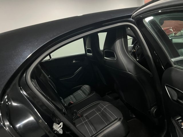MERCEDES-BENZ A 180 usata, con Climatizzatore