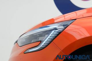 RENAULT Clio usata, con USB