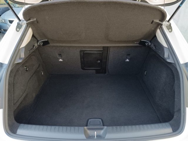 MERCEDES-BENZ GLA 200 usata, con ESP