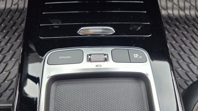 MERCEDES-BENZ A 180 usata, con Luci diurne LED