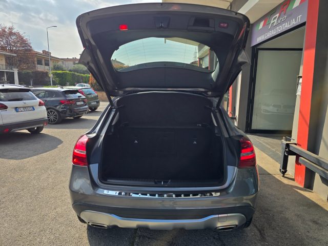 MERCEDES-BENZ GLA 200 usata 88