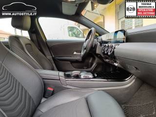 MERCEDES-BENZ A 180 usata, con Apple CarPlay