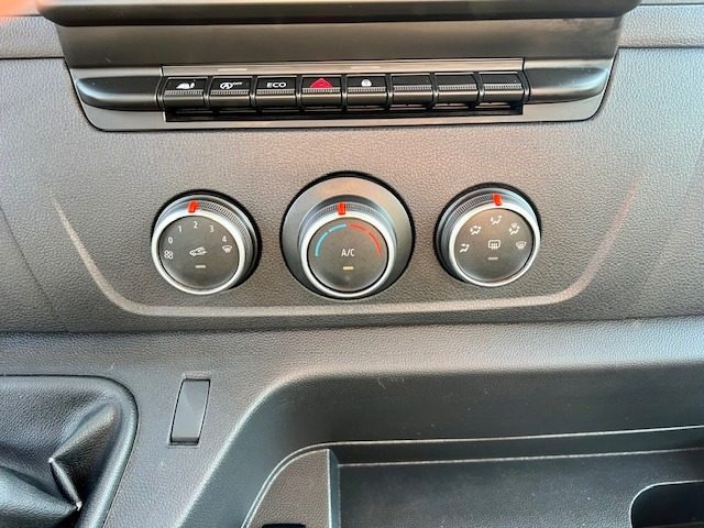 OPEL Movano usata 18