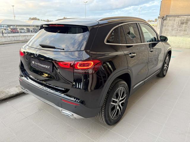 MERCEDES-BENZ GLA 200 usata, con Alzacristalli elettrici