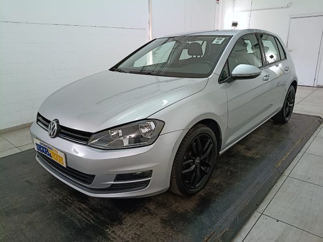 VOLKSWAGEN Golf usata, con Airbag laterali