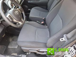 TOYOTA Yaris usata, con Alzacristalli elettrici