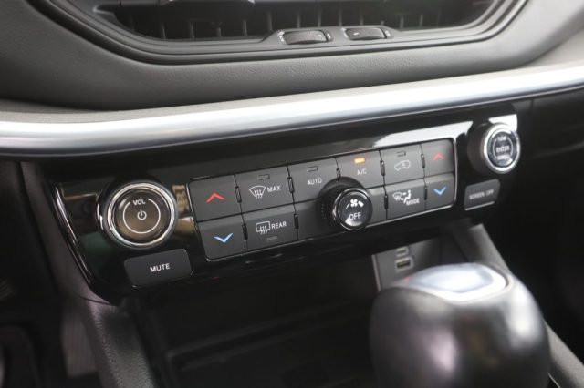 JEEP Compass usata 11