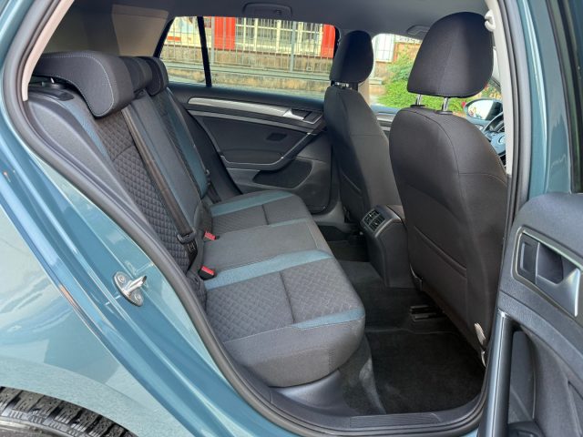 VOLKSWAGEN Golf usata, con Volante in pelle