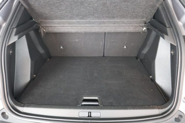 PEUGEOT 2008 usata 5