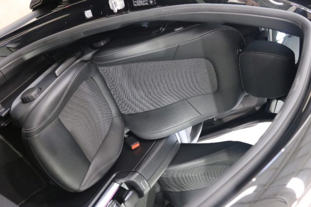 MERCEDES-BENZ GLA 200 usata, con ESP