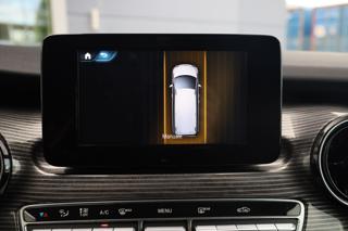 MERCEDES-BENZ V 300 usata, con Airbag testa