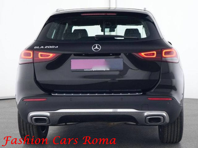 MERCEDES-BENZ GLA 200 usata, con Airbag laterali
