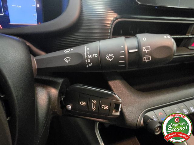 JEEP Avenger usata, con Fari LED