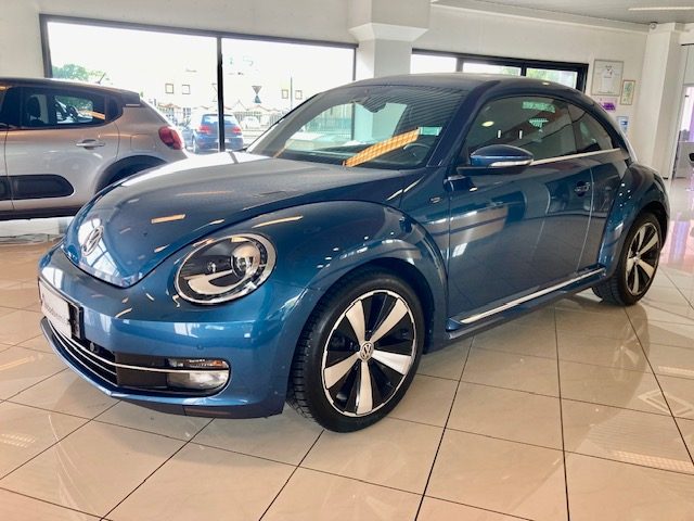 VOLKSWAGEN Maggiolino usata, con Airbag
