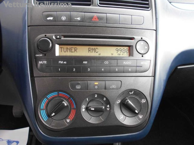 FIAT Grande Punto usata 17