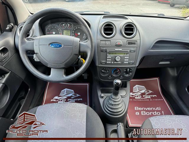 FORD Fiesta usata, con Chiusura centralizzata telecomandata
