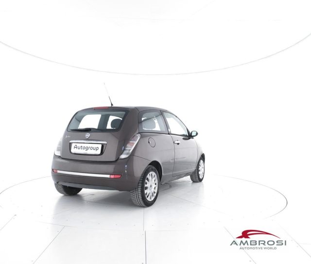 LANCIA Ypsilon usata 2