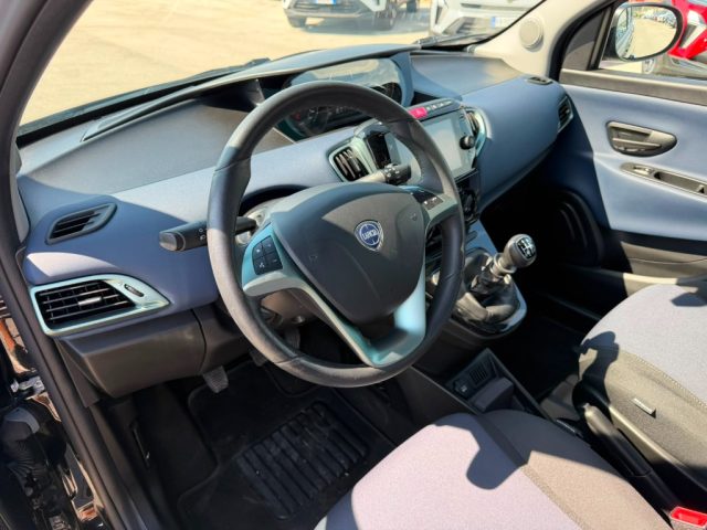 LANCIA Ypsilon usata, con Servosterzo