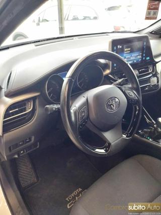 TOYOTA C-HR usata, con Fendinebbia
