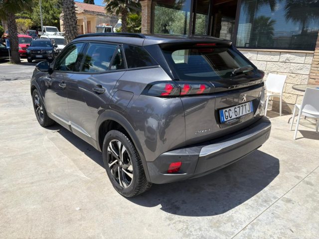 PEUGEOT 2008 usata, con Autoradio