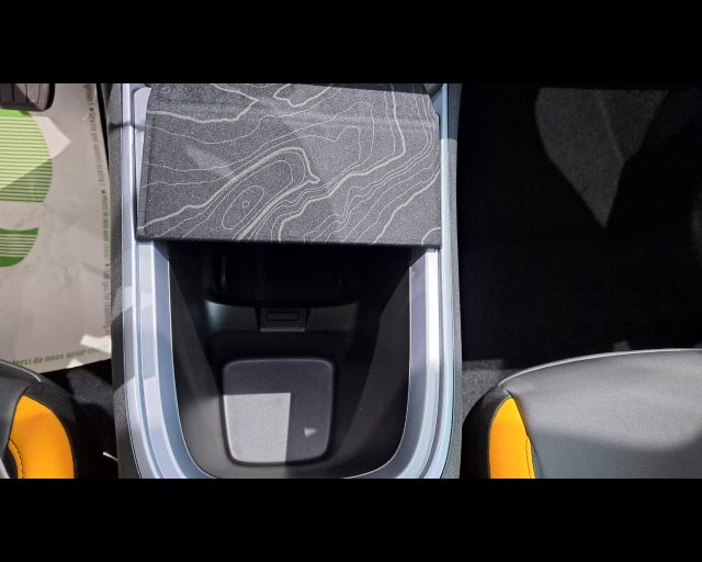 JEEP Avenger usata, con Telecamera per parcheggio assistito