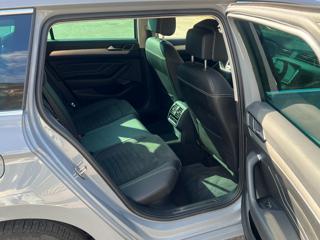 VOLKSWAGEN Passat Variant usata, con Controllo trazione