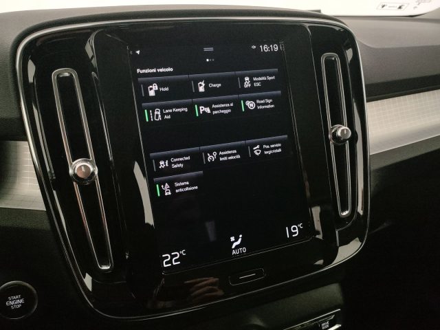 VOLVO XC40 usata, con Servosterzo