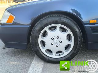 MERCEDES-BENZ SL 500 usata, con Controllo automatico clima