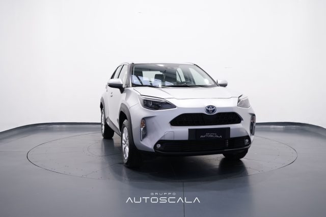 TOYOTA Yaris Cross usata, con Controllo automatico clima
