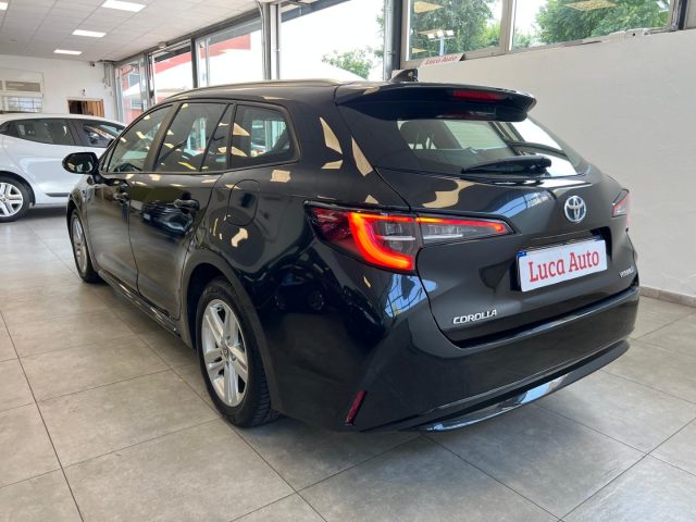 TOYOTA Corolla usata, con Autoradio