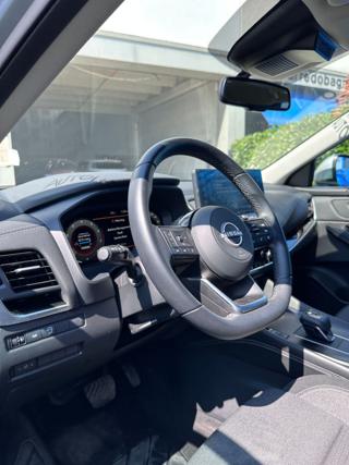 NISSAN Qashqai usata, con Boardcomputer