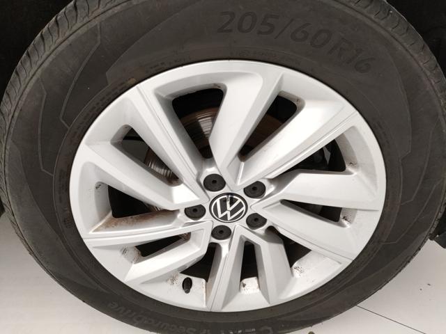 VOLKSWAGEN T-Cross usata, con Volante multifunzione