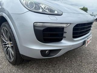 PORSCHE Cayenne usata, con Volante in pelle