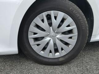 TOYOTA Yaris usata, con ESP