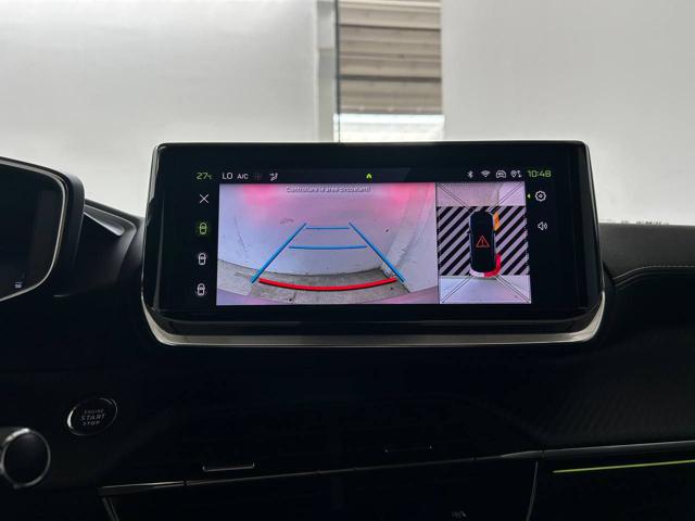 PEUGEOT 2008 usata, con Touch screen