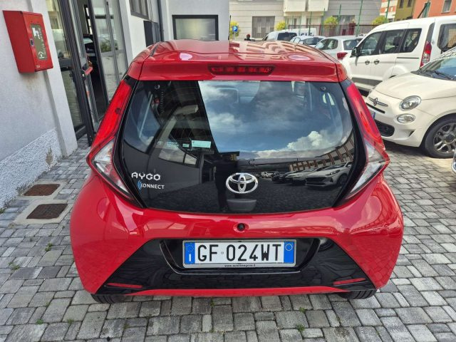 TOYOTA Aygo usata, con Autoradio