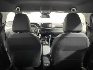 PEUGEOT 2008 usata, con Autoradio digitale