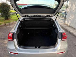 MERCEDES-BENZ A 180 usata, con USB