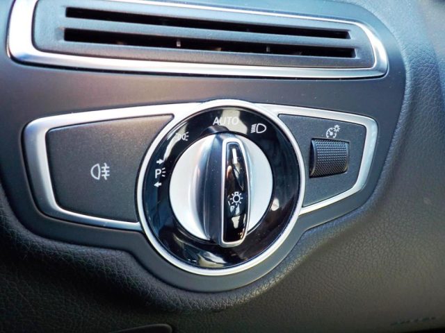 MERCEDES-BENZ C 220 usata, con Sensore di pioggia
