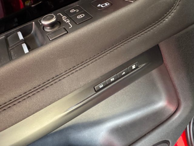 LAND ROVER Range Rover Evoque usata 32