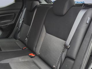 NISSAN Micra usata, con USB